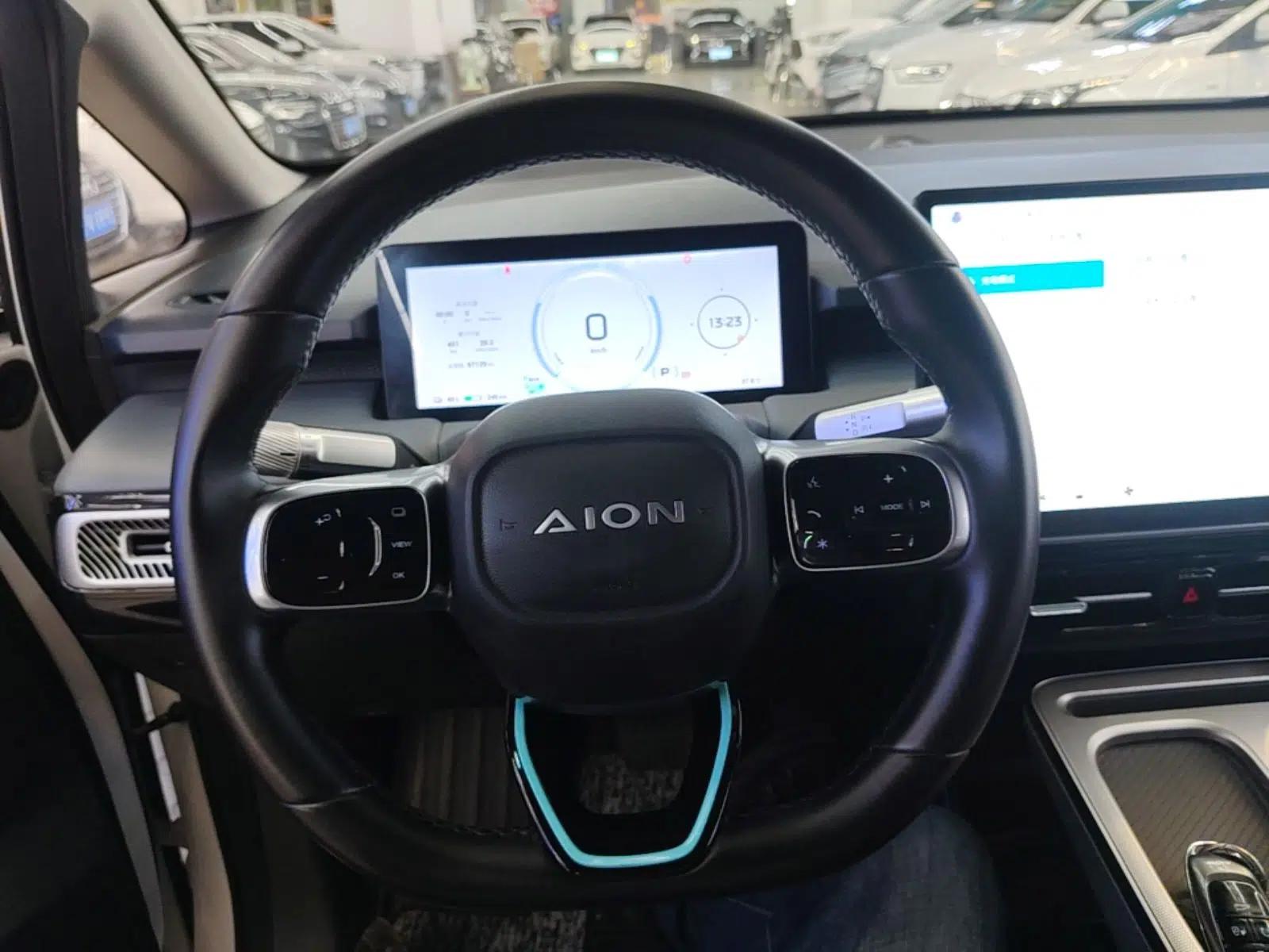 AION Y 2023 Plus 510 Smart Edition — миниатюра 13
