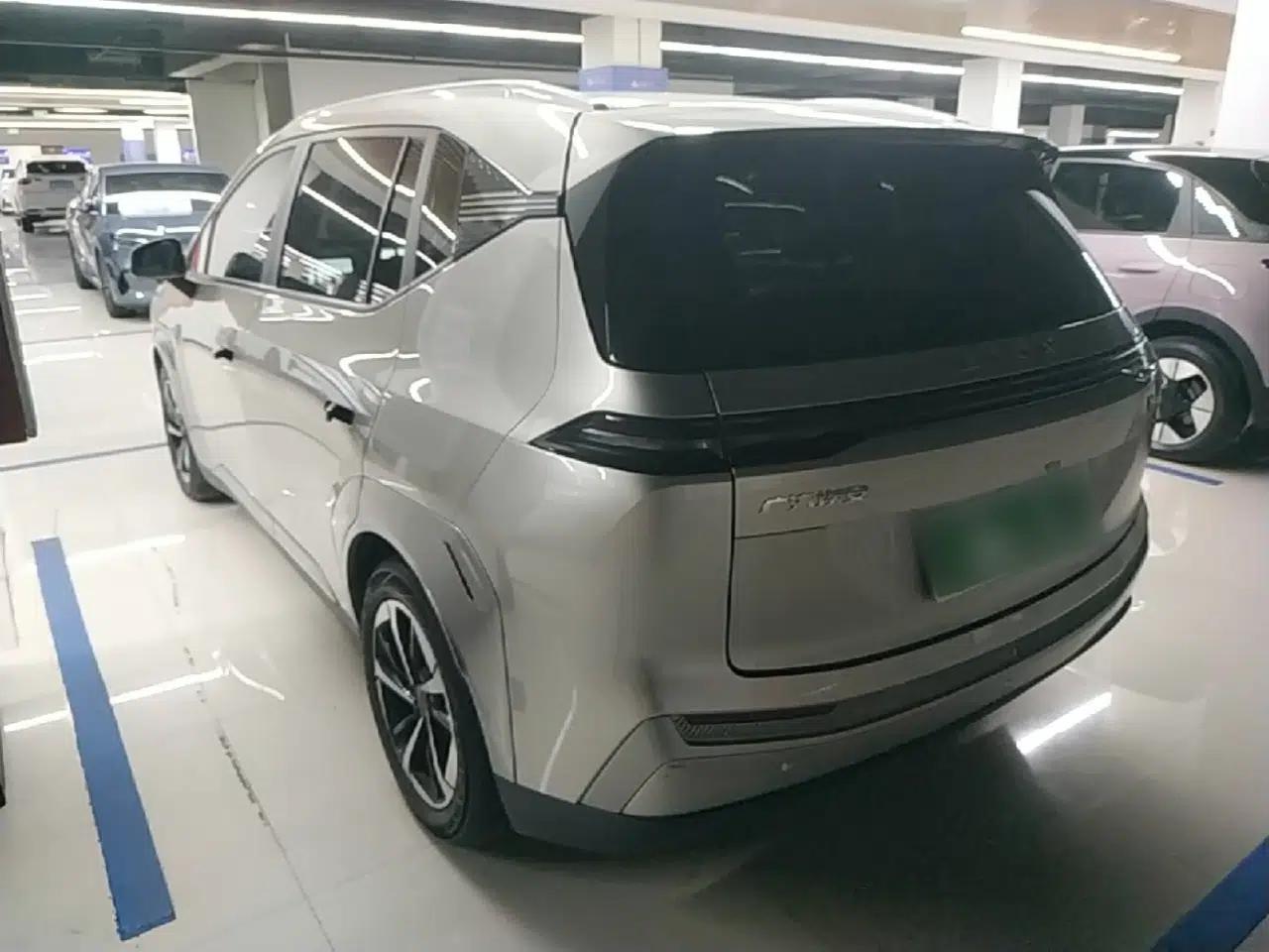 AION Y 2022 Plus 70 Smart Edition — миниатюра 4