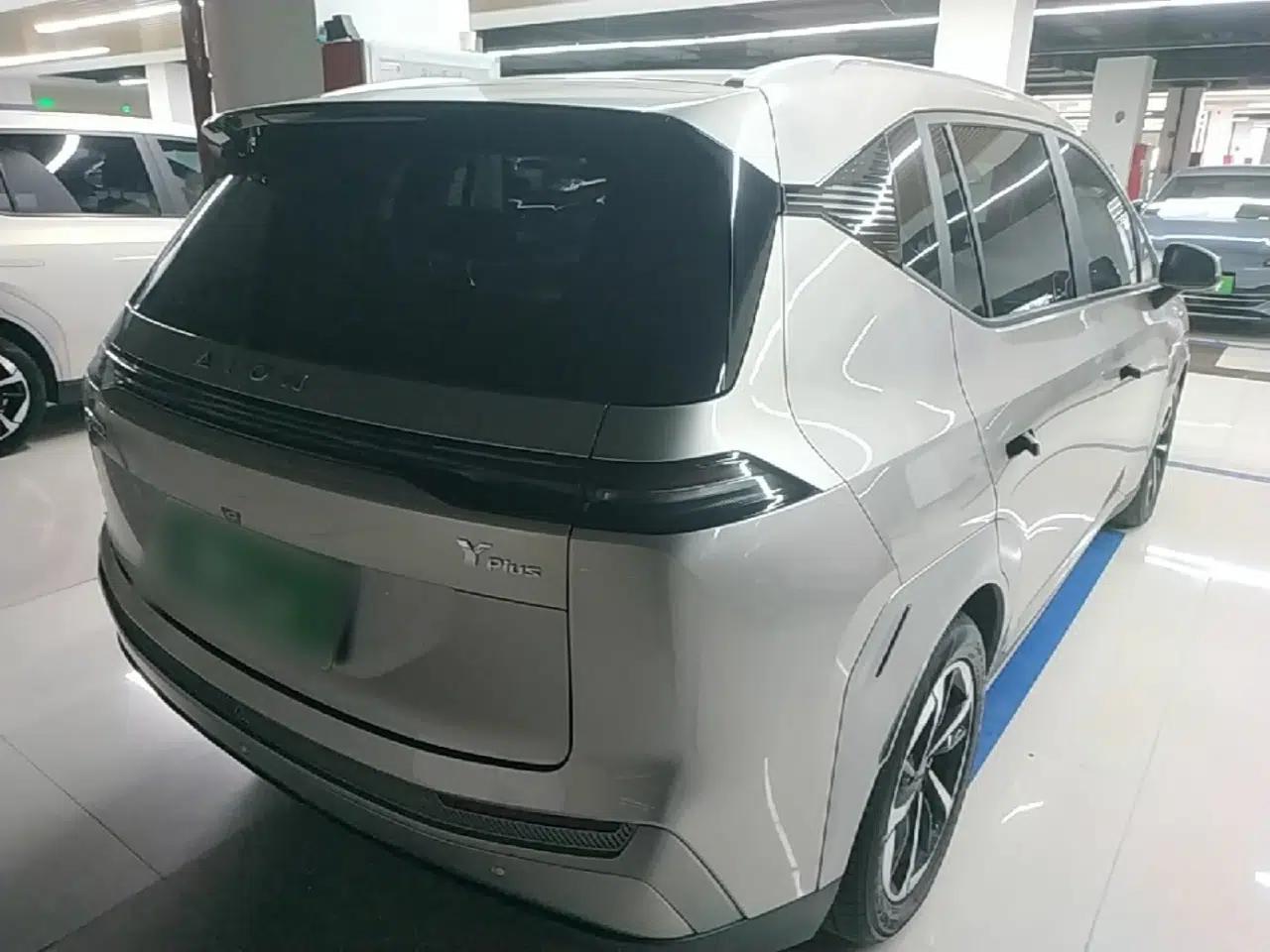 AION Y 2022 Plus 70 Smart Edition — миниатюра 6