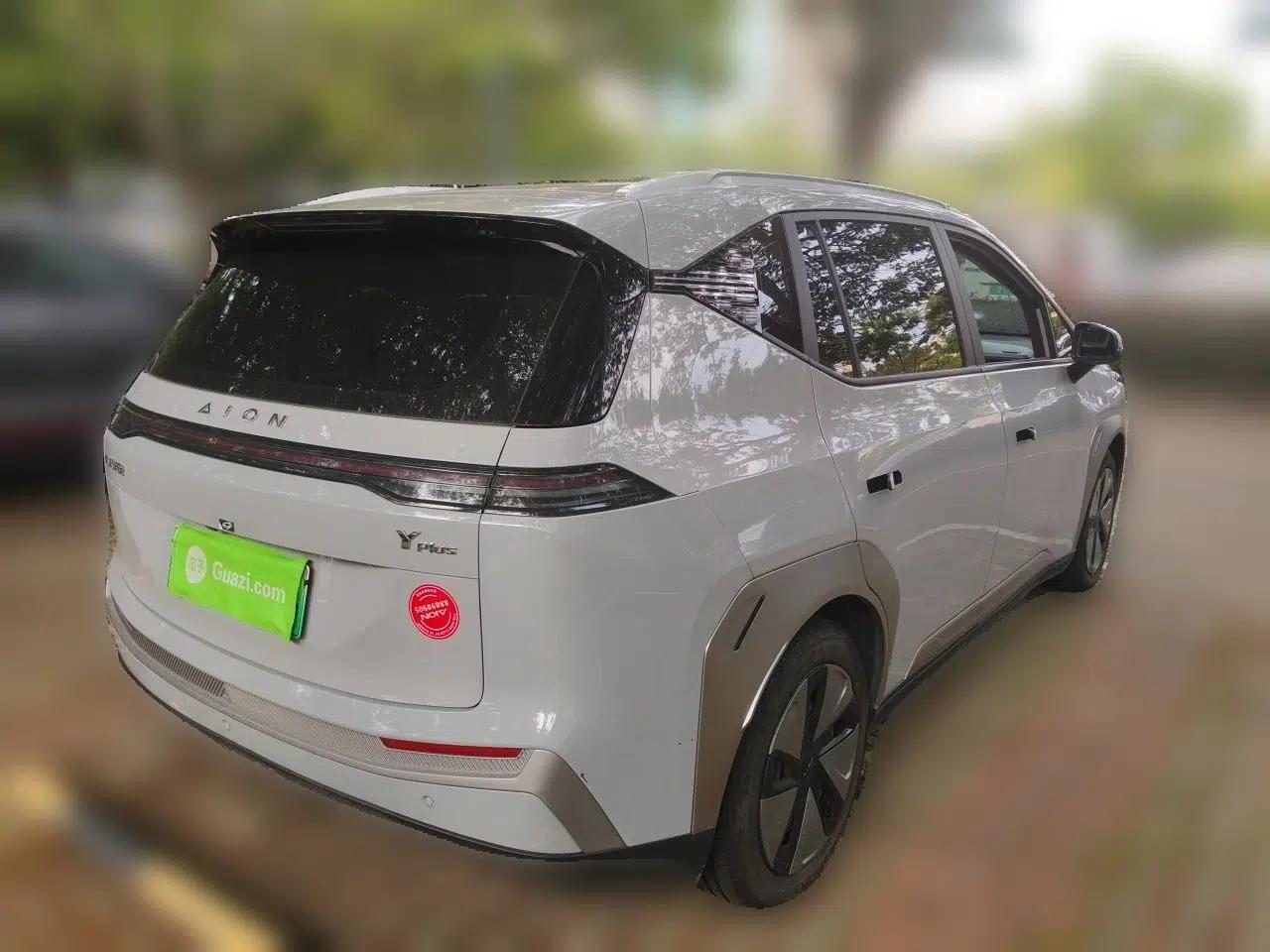 AION Y 2023 Plus 510 Enjoy Edition — миниатюра 6