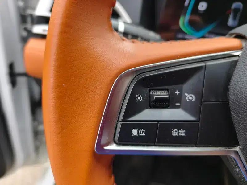 BYD e2 2021 Luxury Edition — миниатюра 15
