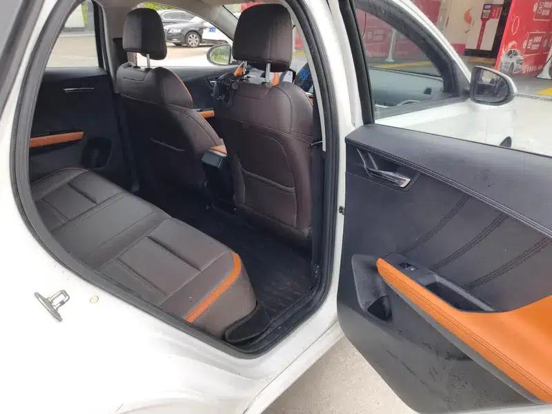 BYD e2 2021 Luxury Edition — миниатюра 30