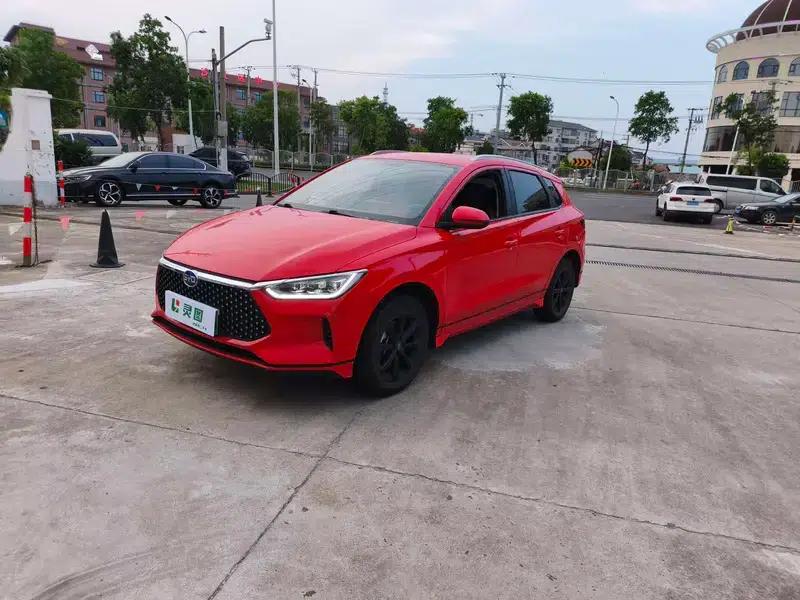 BYD e2 2021 Luxury Edition — миниатюра 1