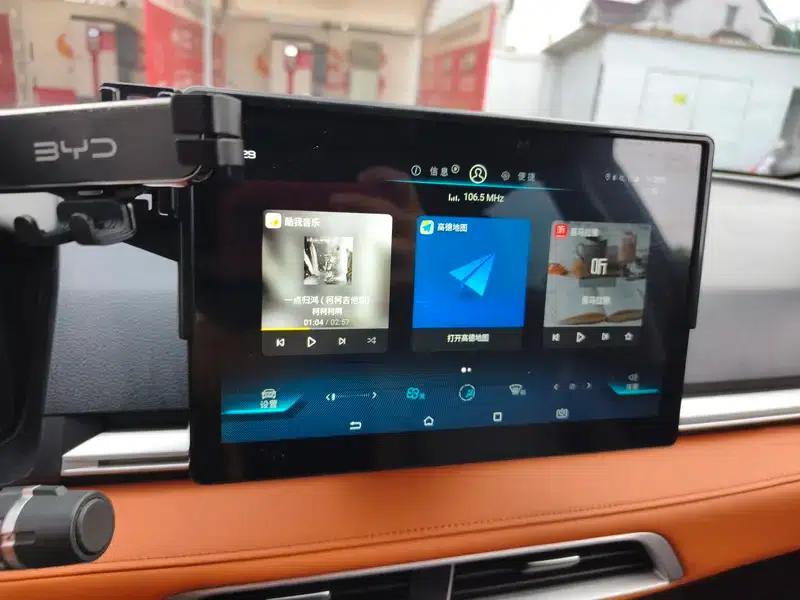 BYD e2 2021 Luxury Edition — миниатюра 16