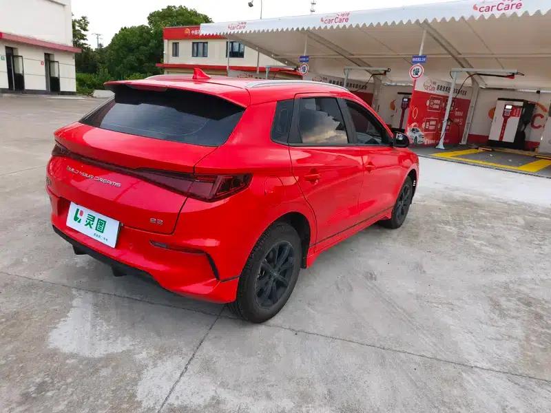BYD e2 2021 Luxury Edition — миниатюра 6