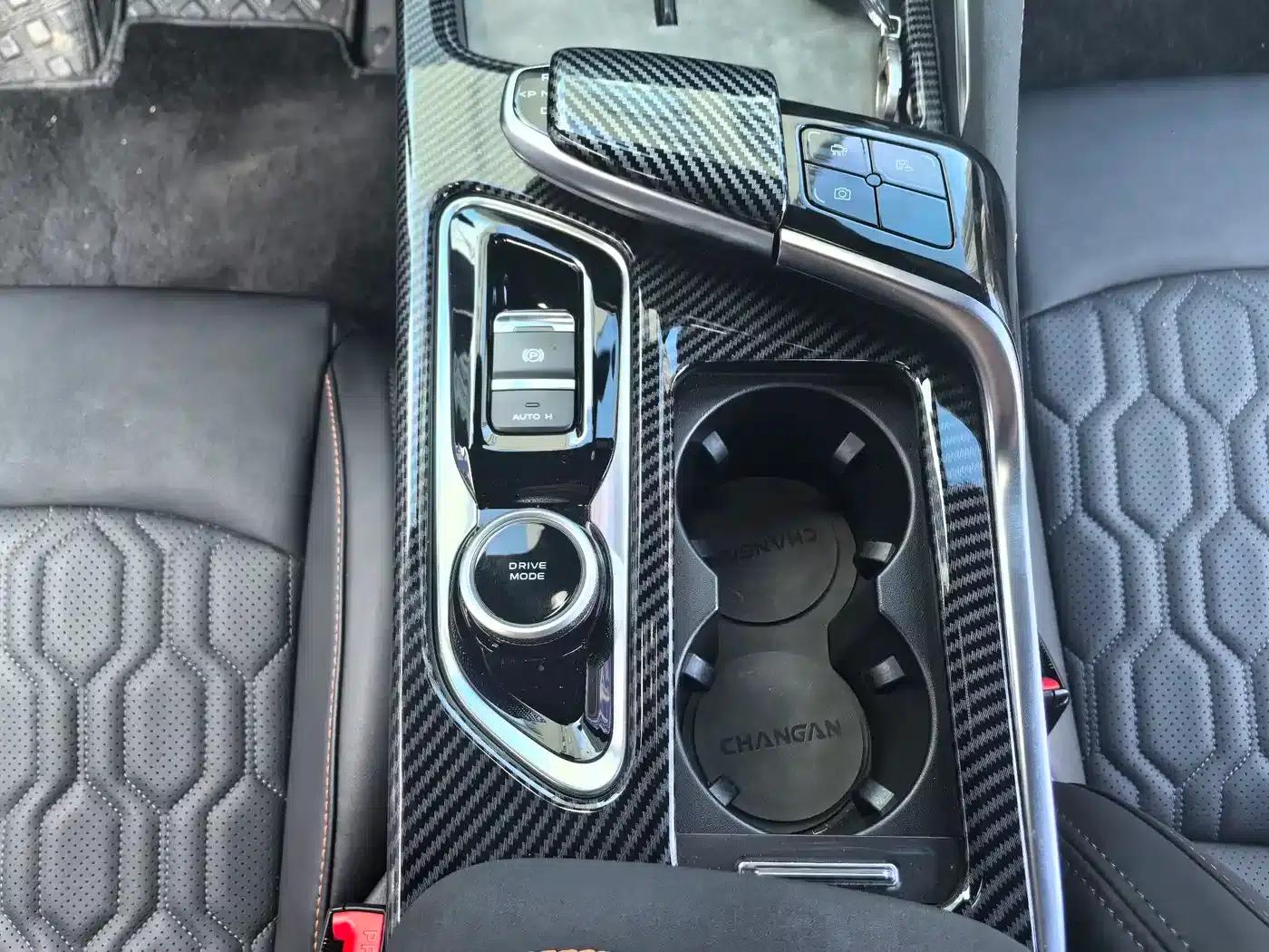 Changan UNI-T 2022 1.5T Sport Flagship Edition — миниатюра 17