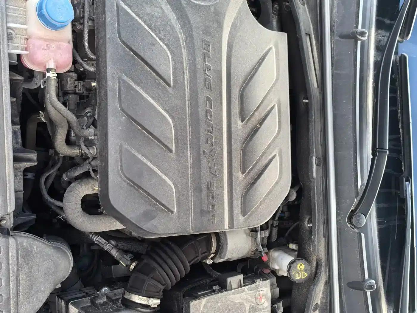 Changan UNI-T 2022 1.5T Sport Flagship Edition — миниатюра 18