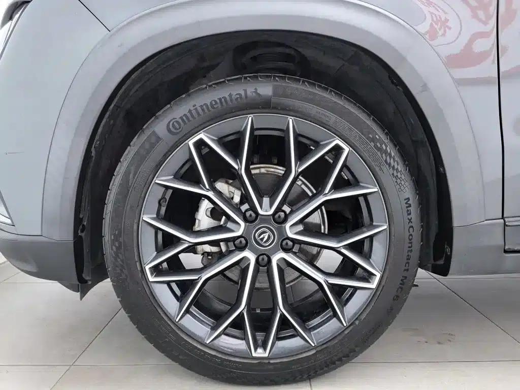 Changan UNI-T 2022 1.5T Premium Edition — миниатюра 17