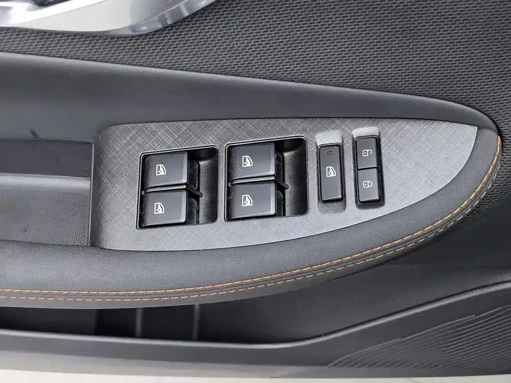 Changan UNI-T 2022 1.5T Premium Edition — миниатюра 9