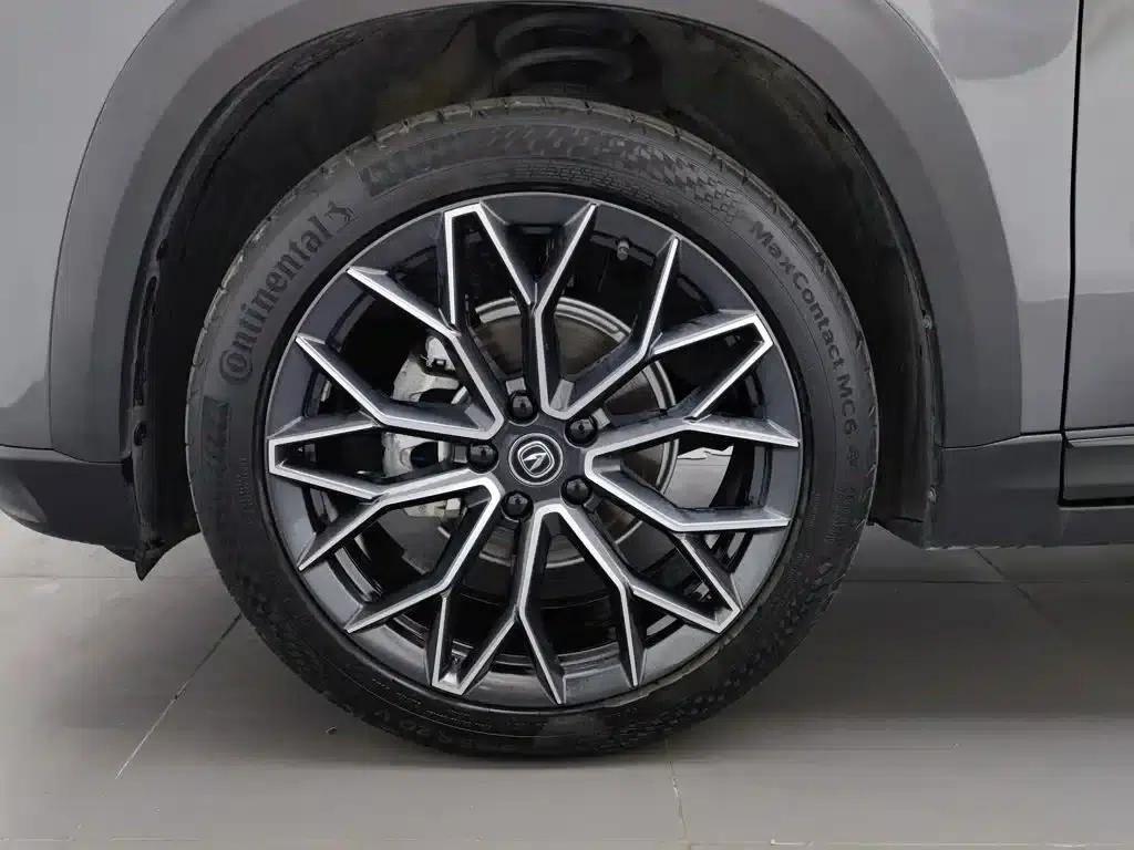 Changan UNI-T 2022 1.5T Premium Edition — миниатюра 17
