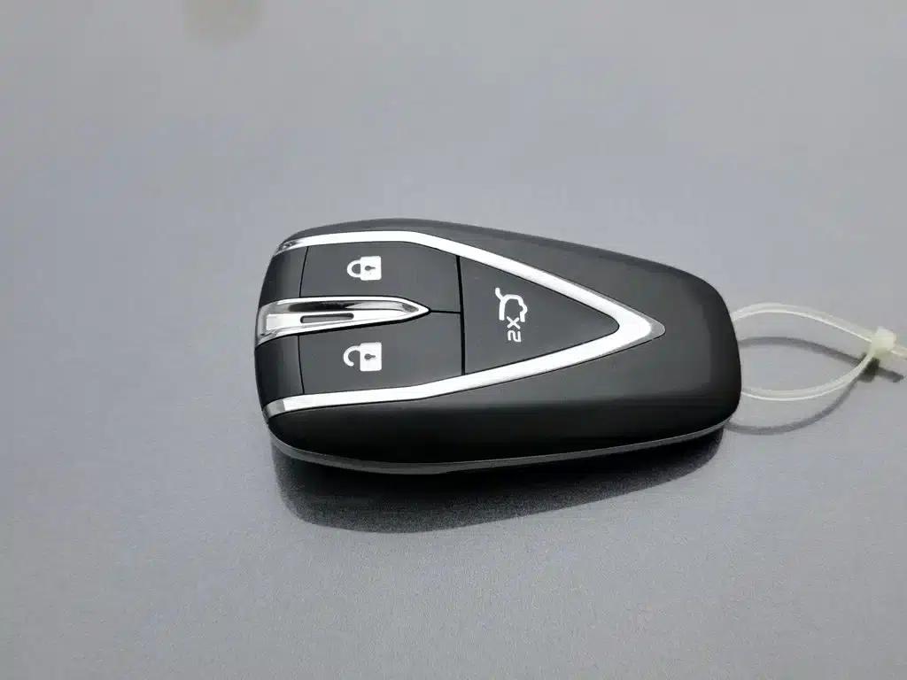 Changan UNI-T 2022 1.5T Premium Edition — миниатюра 19