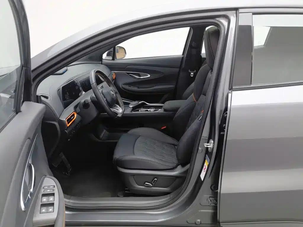 Changan UNI-T 2022 1.5T Premium Edition — миниатюра 10
