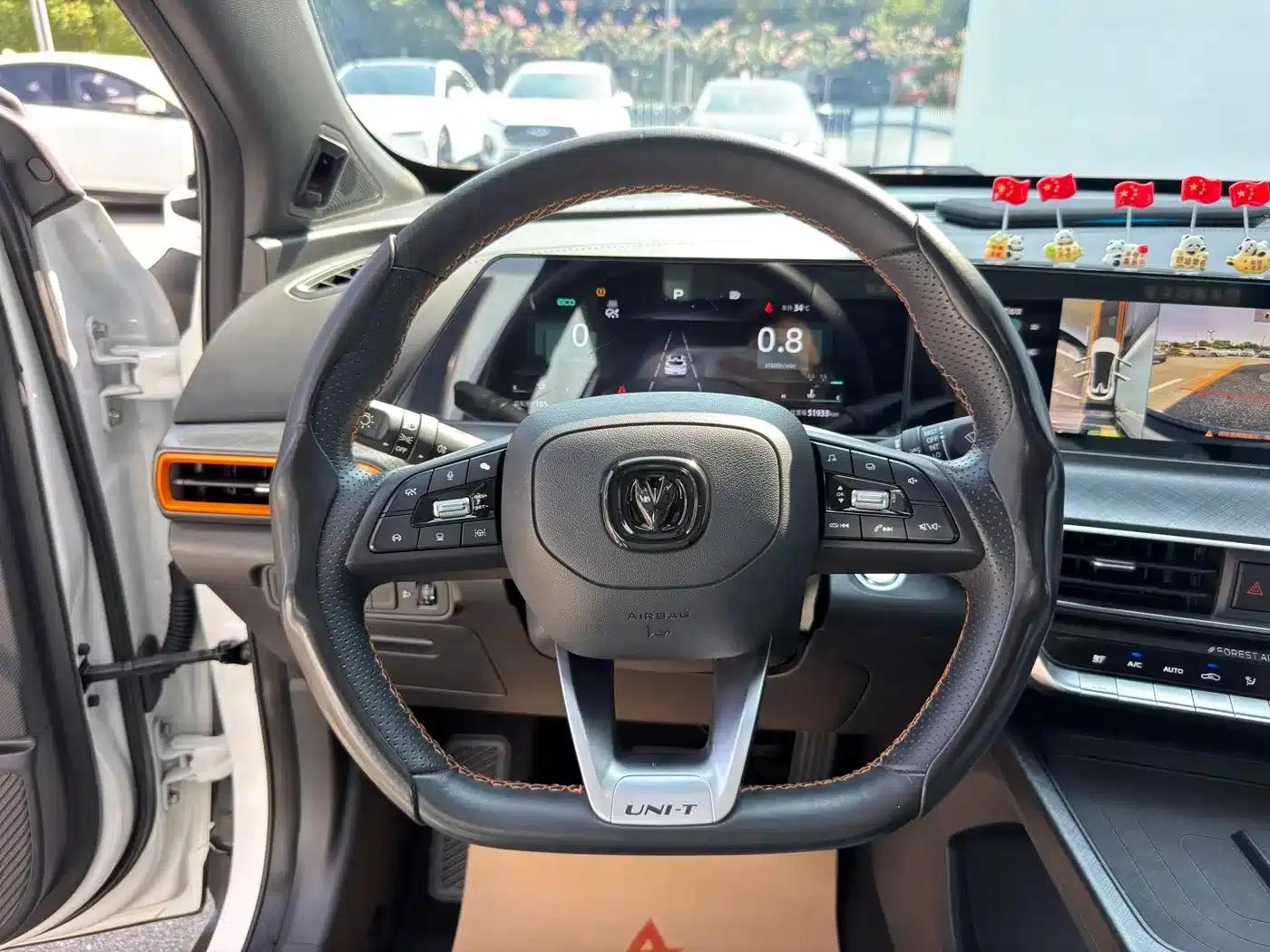 Changan UNI-T 2022 1.5T Premium Edition — миниатюра 13