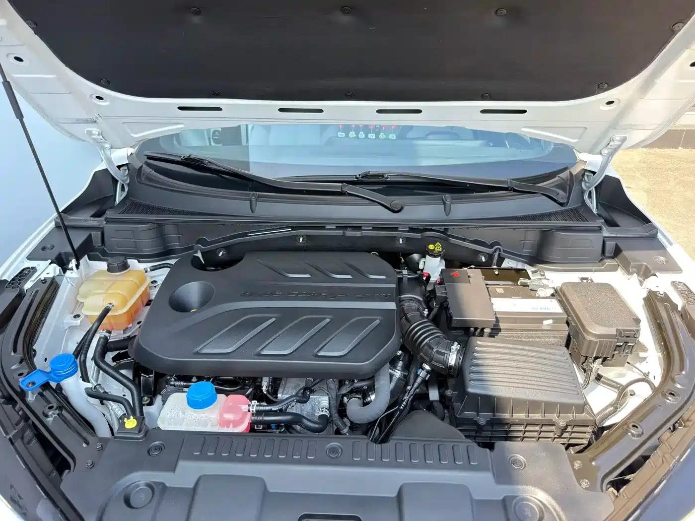 Changan UNI-T 2022 1.5T Premium Edition — миниатюра 15