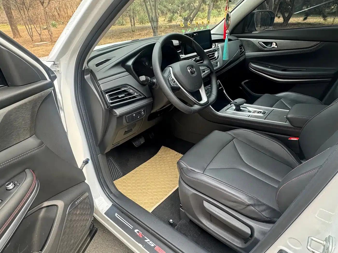 Changan CS75 2024 Enjoy Edition 1.5T DCT Luxury Model — миниатюра 7