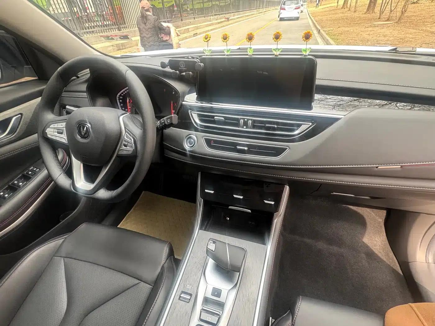 Changan CS75 2024 Enjoy Edition 1.5T DCT Luxury Model — миниатюра 9