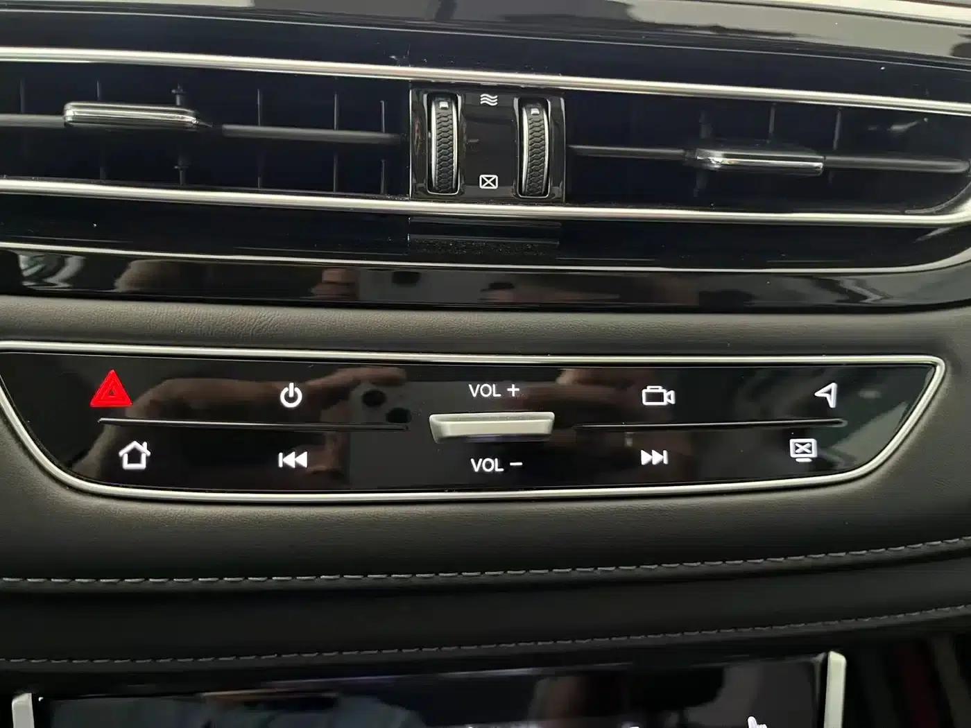 Changan CS75 2023 Enjoy Edition 1.5T DCT Premium Edition — миниатюра 19