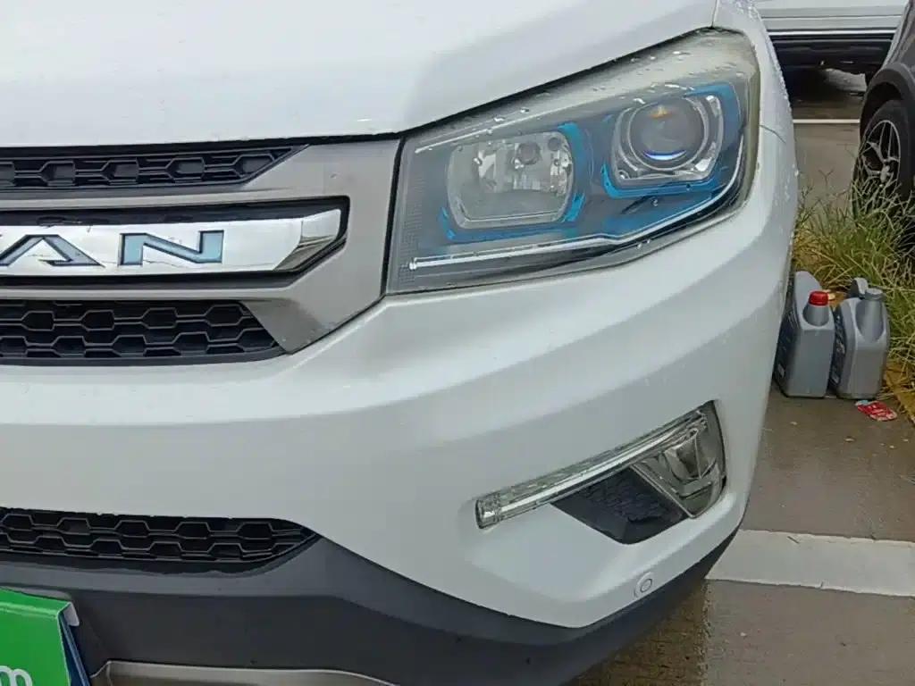 Changan CS75 2017 Fashion Edition 1.5T Automatic Premium Model — миниатюра 24