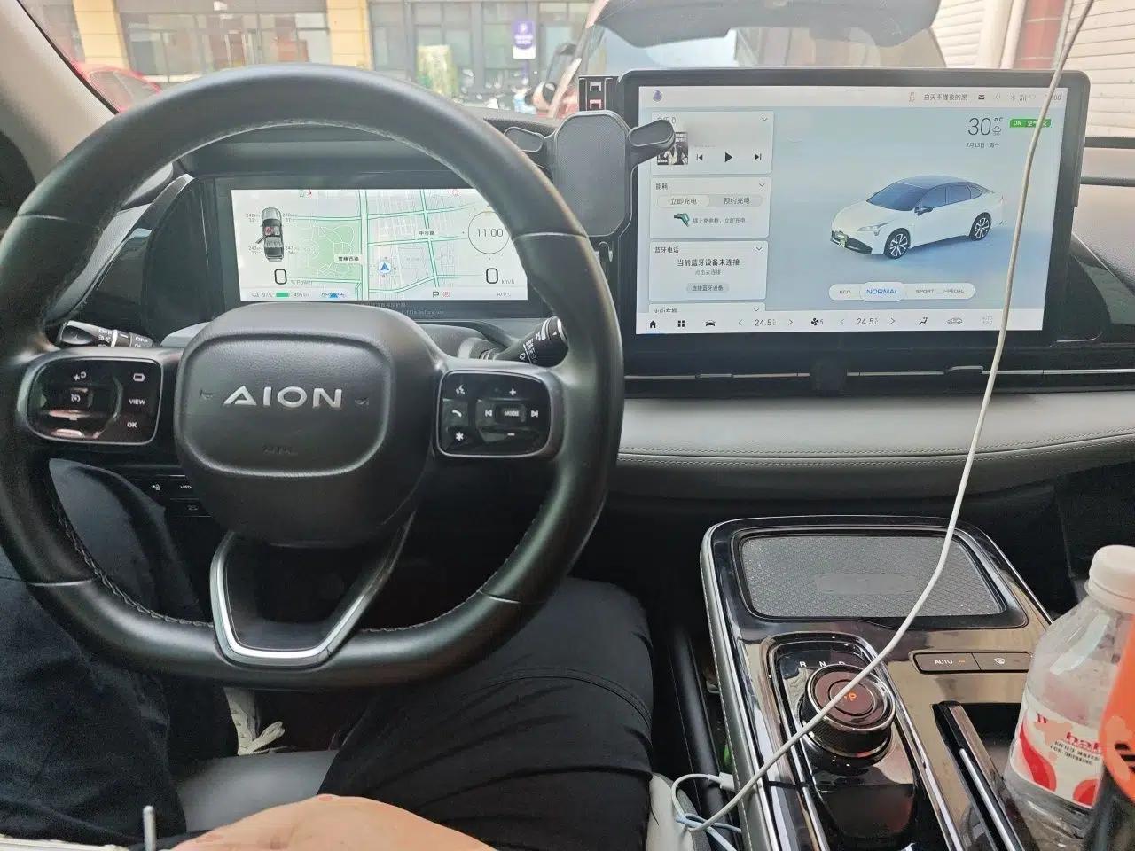 AION S Plus 2022 70 Intelligent Edition — миниатюра 9