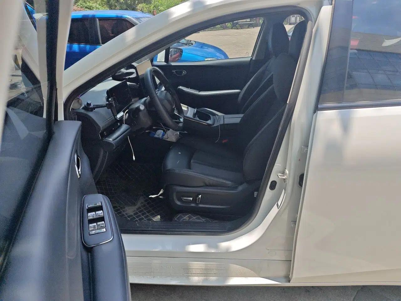AION S MAX 2025 70 Star Edition 53.7 kWh — миниатюра 15