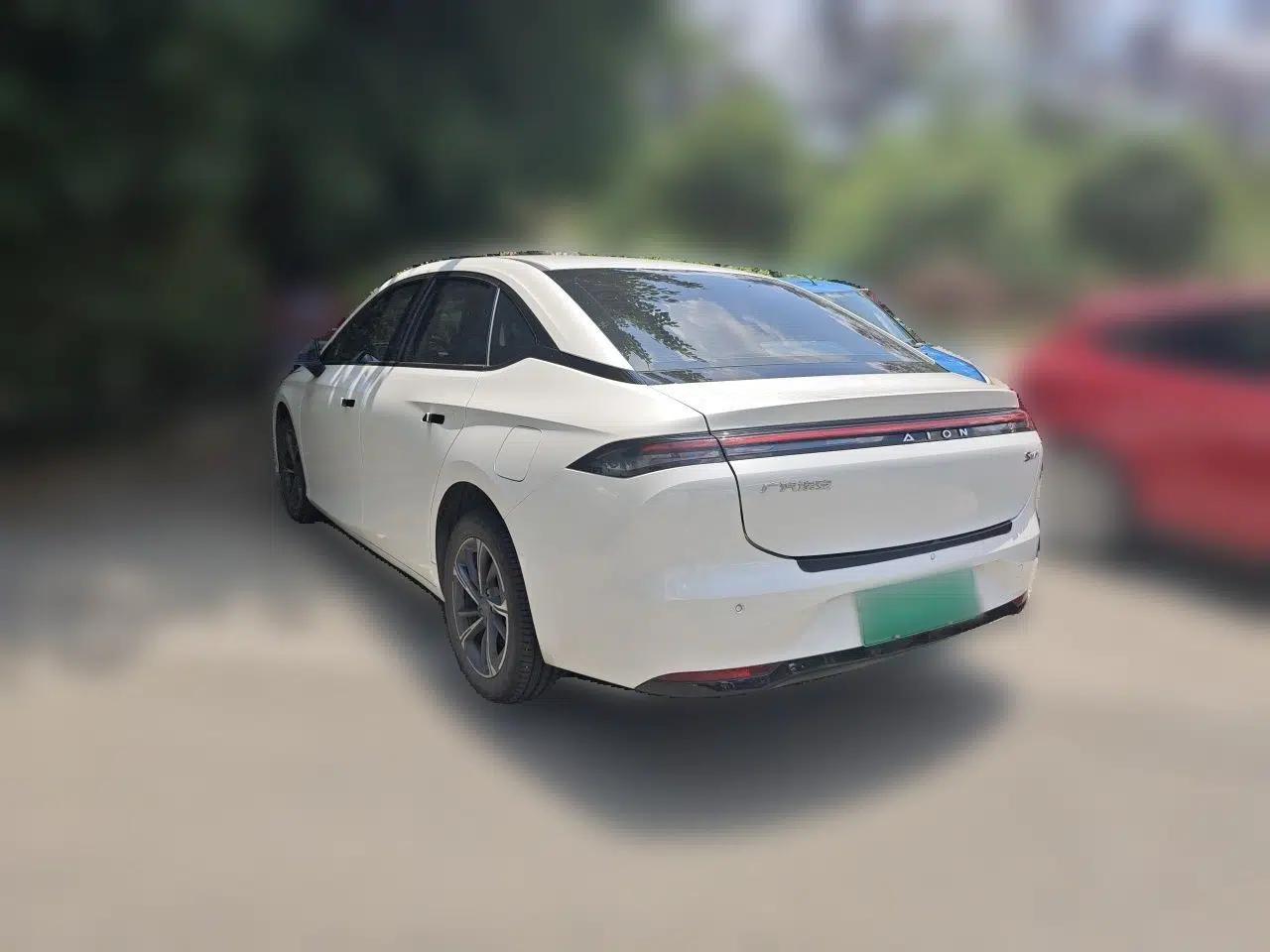 AION S MAX 2025 70 Star Edition 53.7 kWh — миниатюра 4