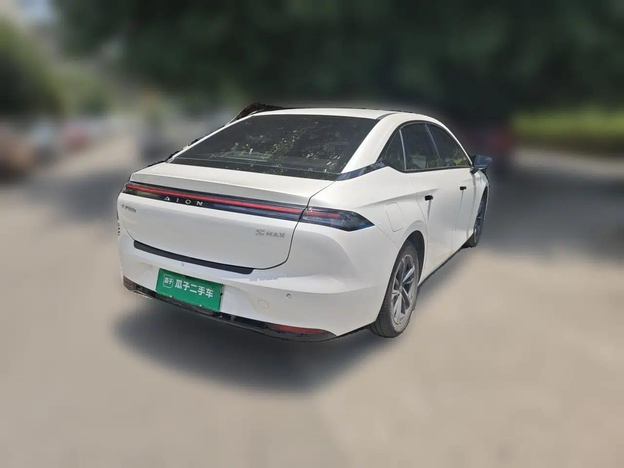 AION S MAX 2025 70 Star Edition 53.7 kWh — миниатюра 6
