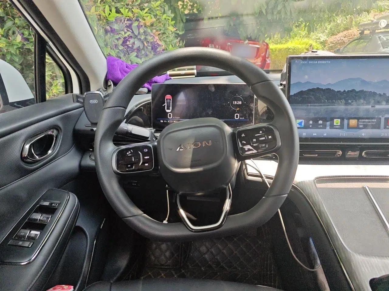 AION S MAX 2025 70 Star Edition 53.7 kWh — миниатюра 10