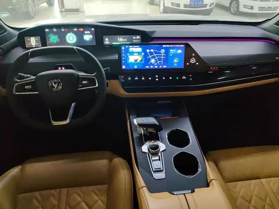 Changan UNI-K 2021 2.0T All-Wheel Drive Premium Edition — миниатюра 12