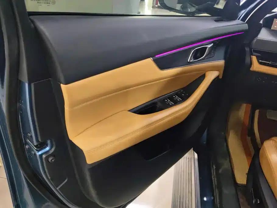 Changan UNI-K 2021 2.0T All-Wheel Drive Premium Edition — миниатюра 7