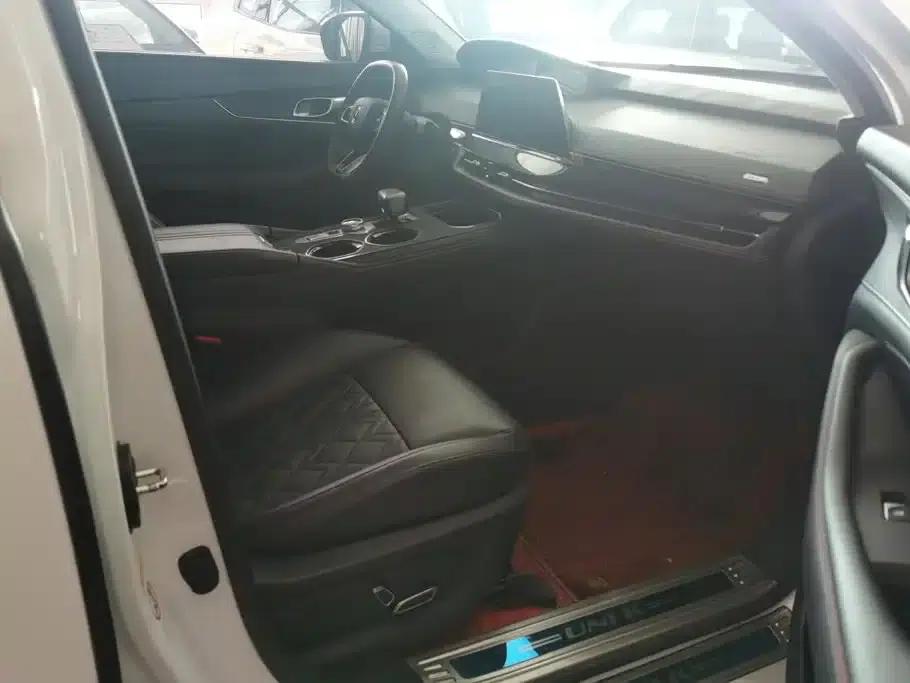 Changan UNI-K 2021 2.0T Premium Edition — миниатюра 8