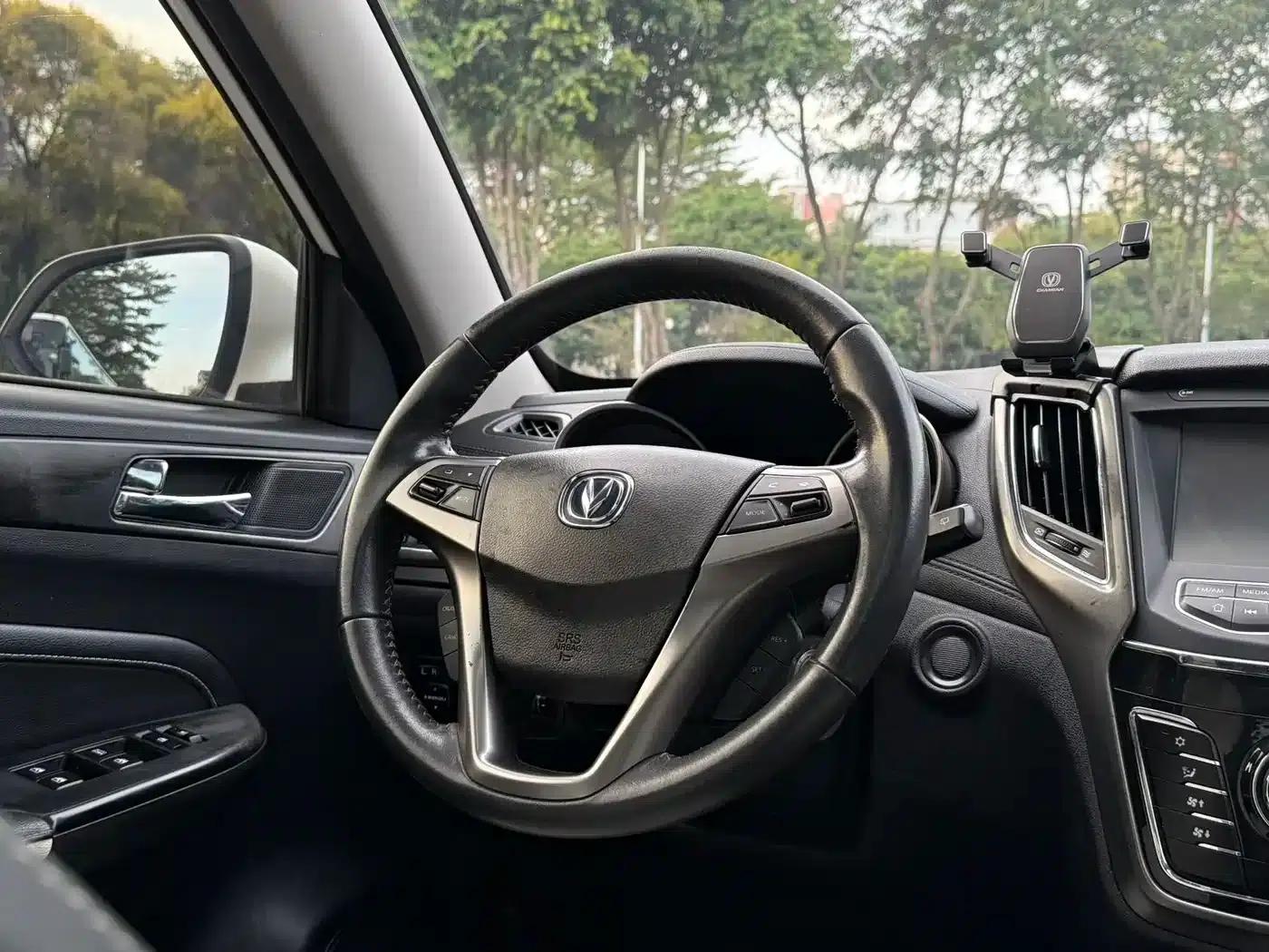 Changan CS35 2017 1.6L Automatic Deluxe Edition — миниатюра 6
