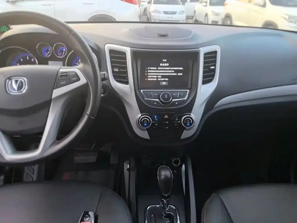 Changan CS35 2016 1.6L Automatic Premium Edition (National V Emission Standard) — миниатюра 13