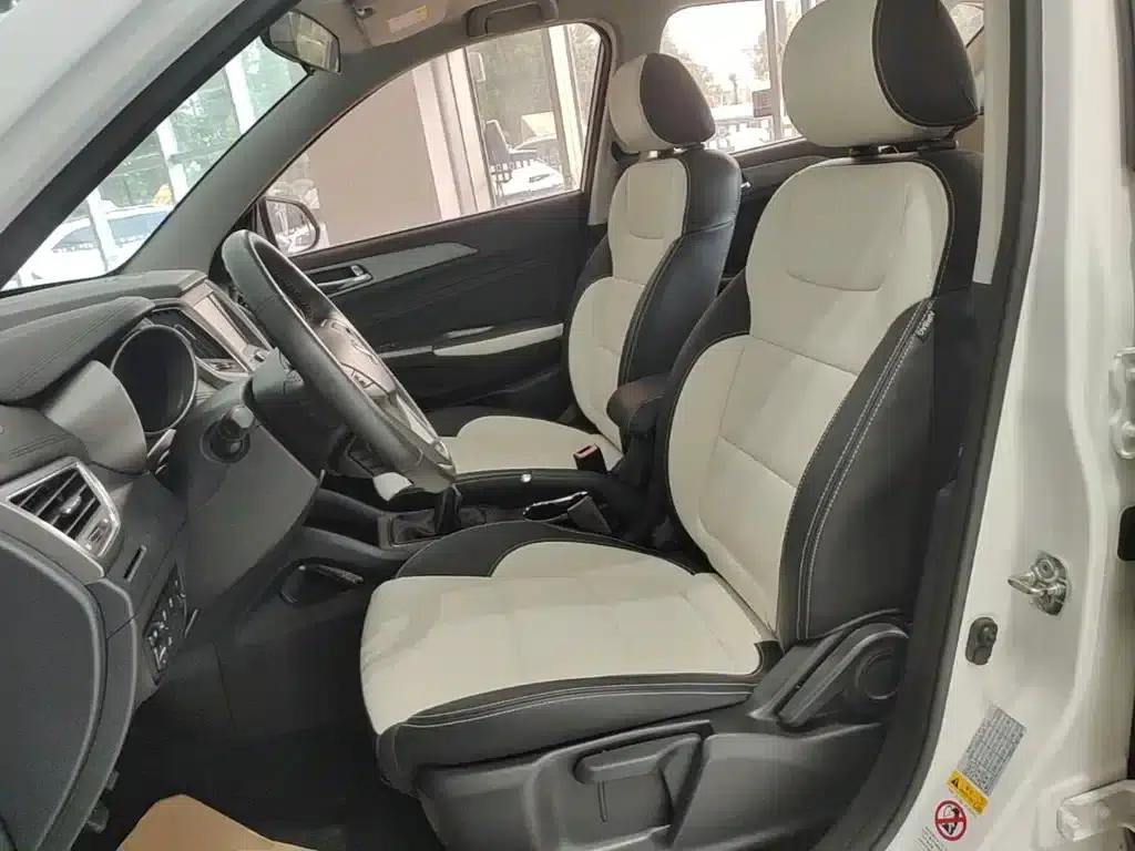 Changan CS35 2017 1.6L Manual Premium Edition — миниатюра 15