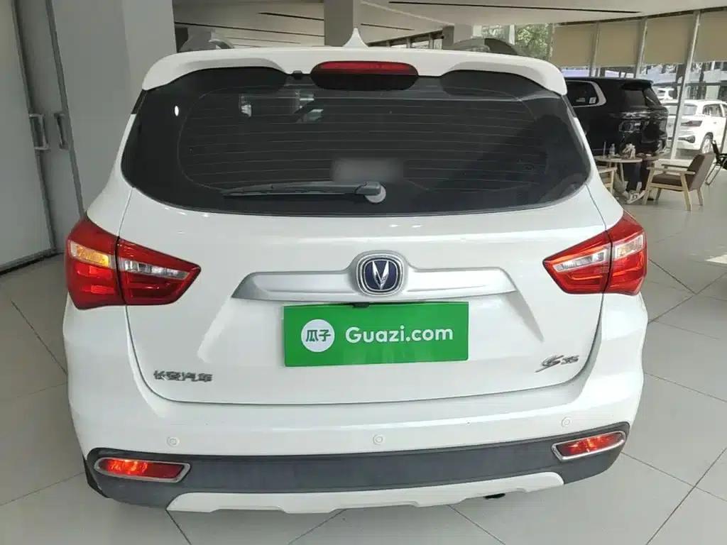 Changan CS35 2017 1.6L Manual Premium Edition — миниатюра 6