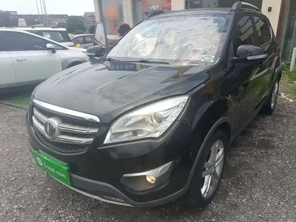 Changan CS35 2016 1.6L Automatic Deluxe (National V Emission Standard) — миниатюра 1