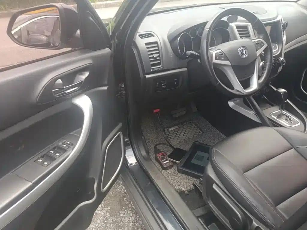 Changan CS35 2016 1.6L Automatic Deluxe (National V Emission Standard) — миниатюра 16