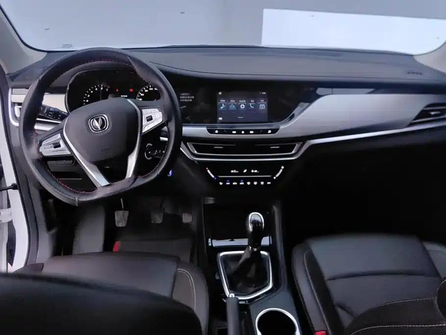 Changan CS35PLUS 2019 1.6L Manual Connect Upgrade Edition — миниатюра 12