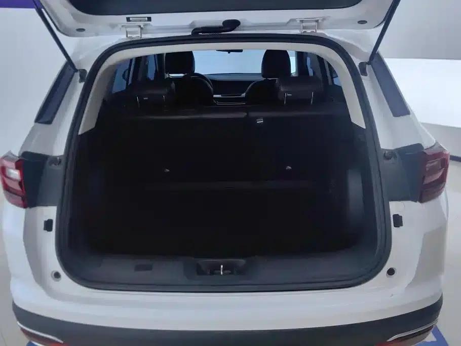 Changan CS35PLUS 2019 1.6L Manual Connect Upgrade Edition — миниатюра 4