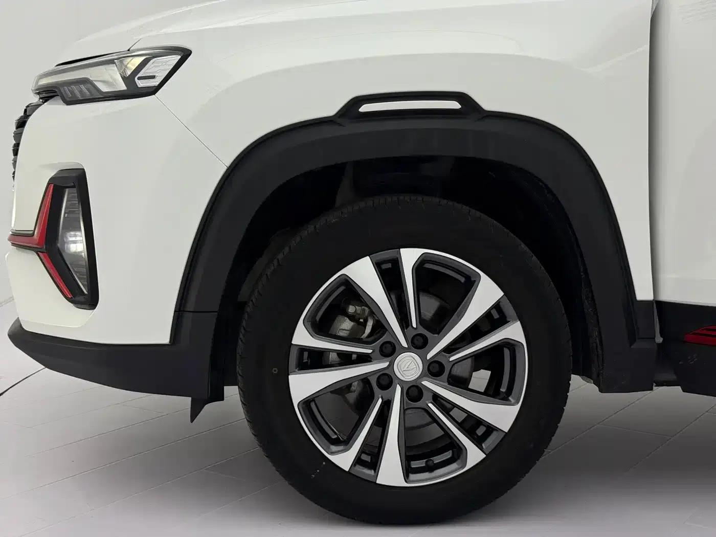 Changan CS35PLUS 2022 Blue Whale NE 1.4T DCT Luxury Edition — миниатюра 23