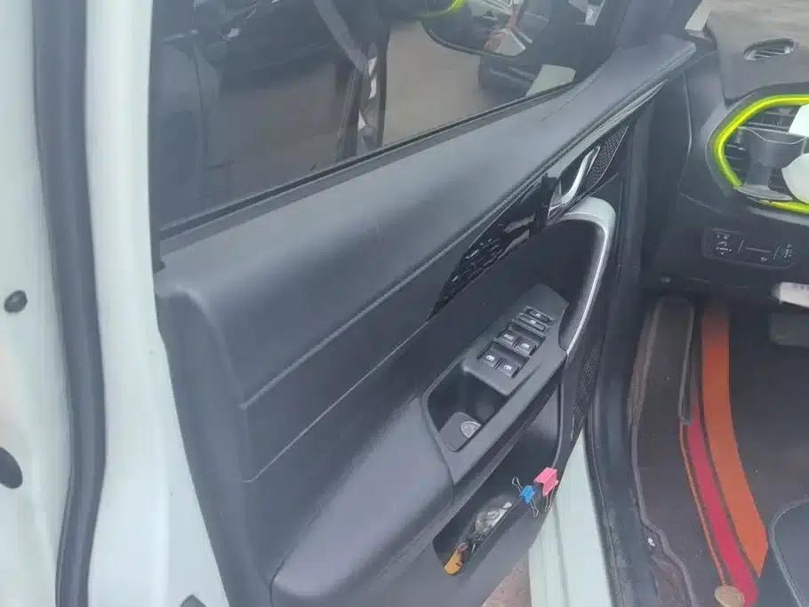 Changan Benben E-Star 2022 Model, Lightweight Edition, Colorful Edition, Lithium Iron Phosphate — миниатюра 7