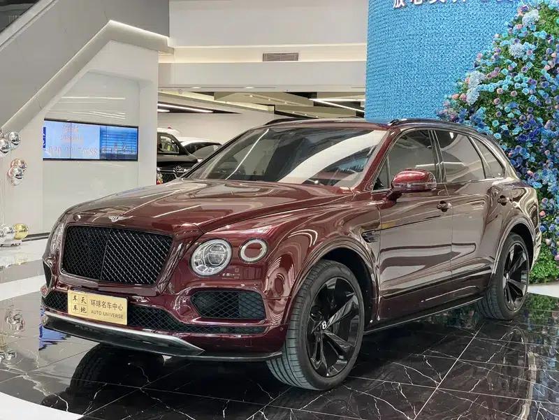 Bentayga 2018 4.0T V8 — миниатюра 1