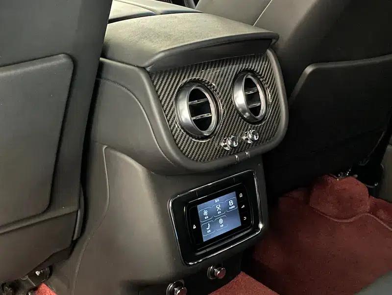 Bentayga 2018 4.0T V8 — миниатюра 11