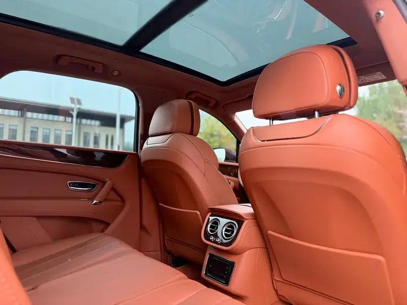Bentayga 2017 4.0T Parallel Import — миниатюра 10
