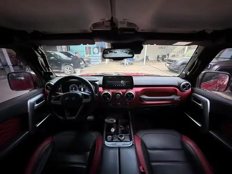 Beijing BJ40 2020 2.0T Automatic 4WD City Hunter Supreme Edition — миниатюра 6