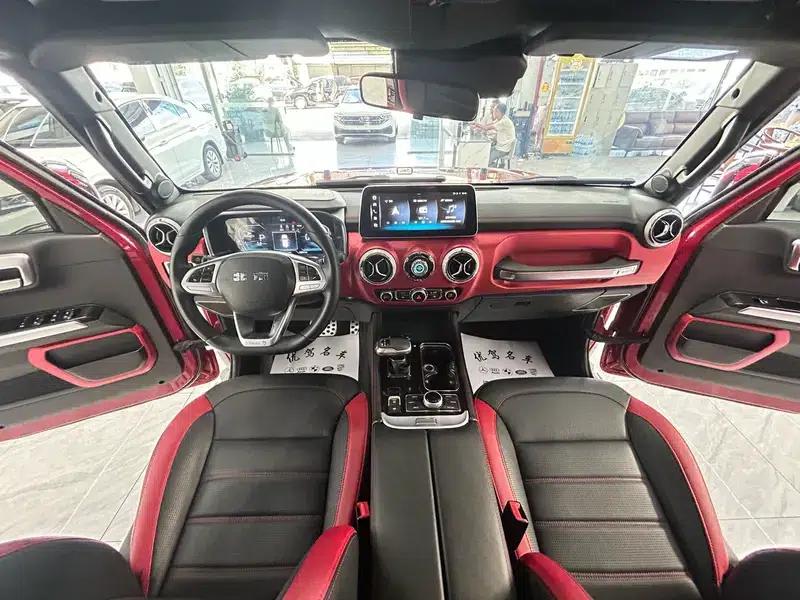 Beijing BJ40 2023 2.0T Automatic 2WD City Hunter Edition (Hero Model) — миниатюра 9