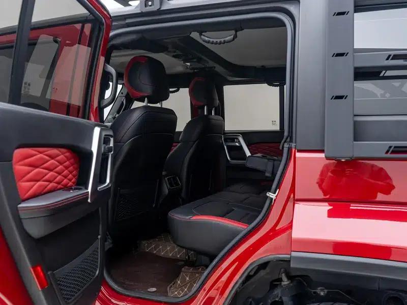 Beijing BJ40 2023 2.0T Automatic 4WD City Hunter Edition (Hero Model) — миниатюра 18