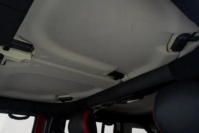 Beijing BJ40 2023 2.0T Automatic 4WD City Hunter Edition (Hero Model) — миниатюра 19
