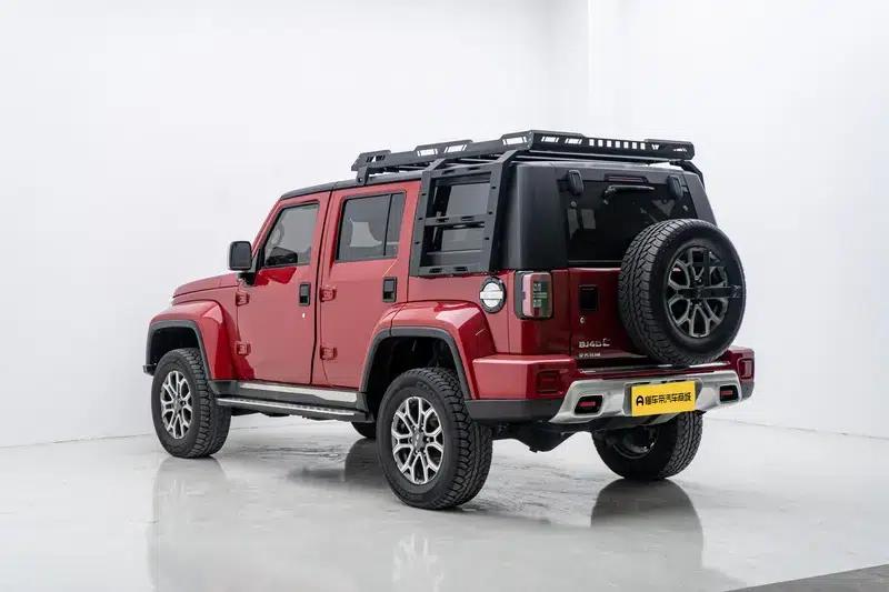 Beijing BJ40 2023 2.0T Automatic 4WD City Hunter Edition (Hero Model) — миниатюра 5