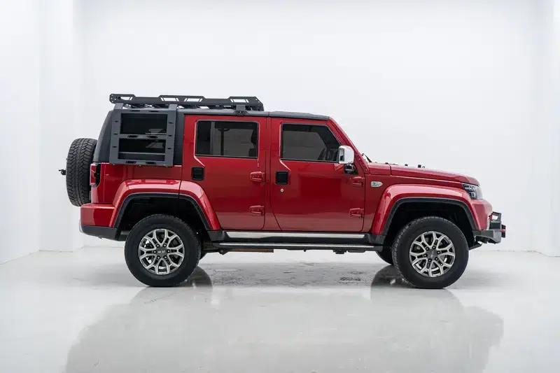Beijing BJ40 2023 2.0T Automatic 4WD City Hunter Edition (Hero Model) — миниатюра 8