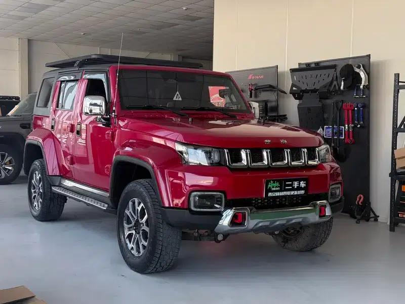 Beijing BJ40 2020 2.0T Automatic 4WD City Hunter Supreme Edition — миниатюра 3